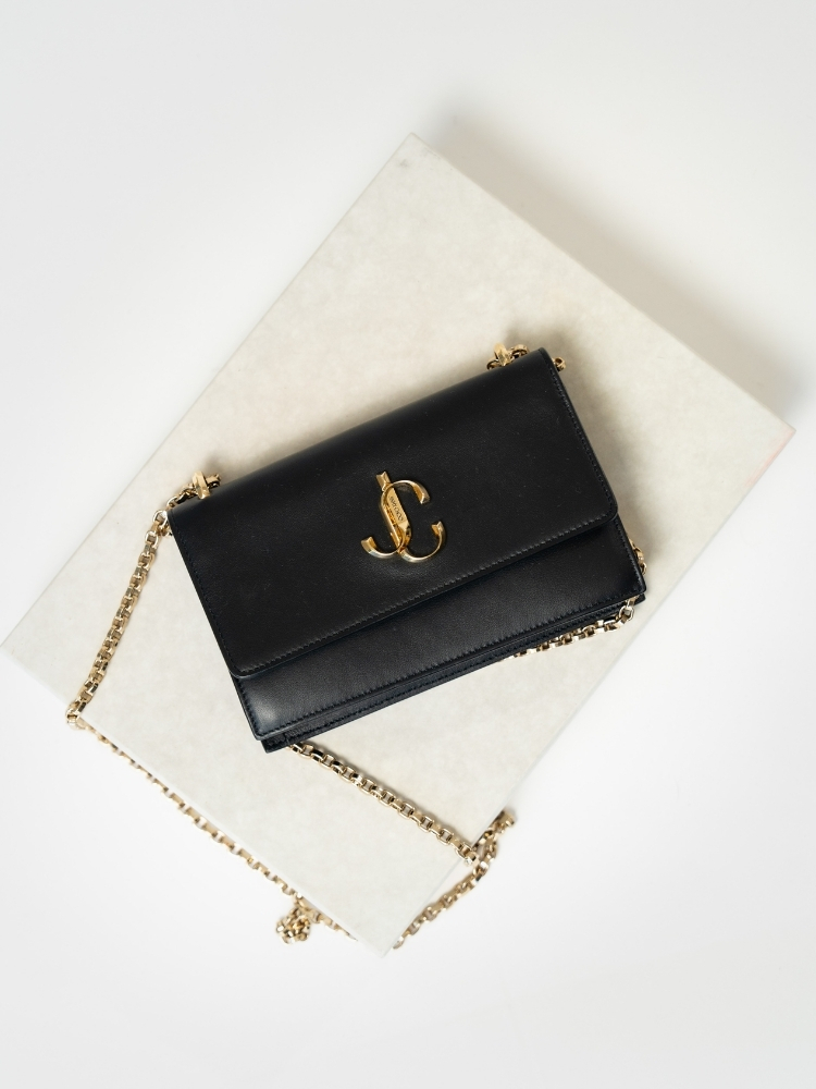 jimmy-choo-black-leather-wallet-on-chain-bag